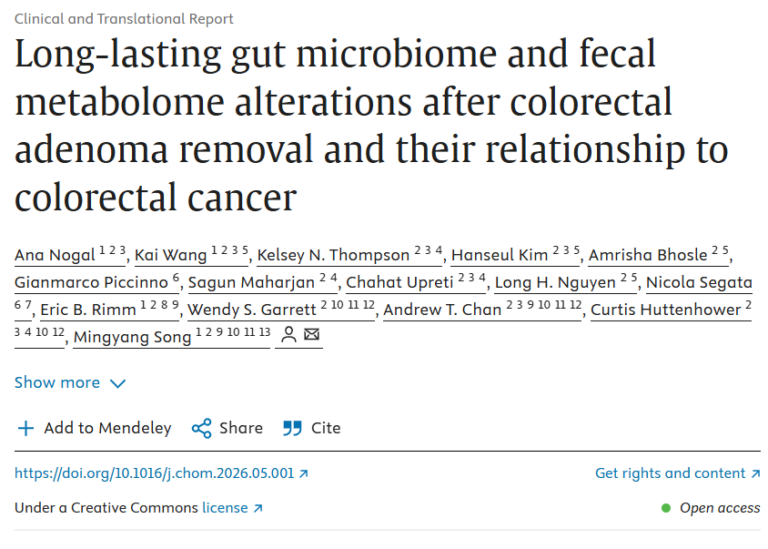 Long-lasting gut microbiome and fecal metabolome alterations after colorectal adenoma removal and their relationship to colorectal cancer